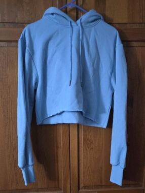 Allure Luxe Women's Small Cropped Light Blue Hoodie for Women